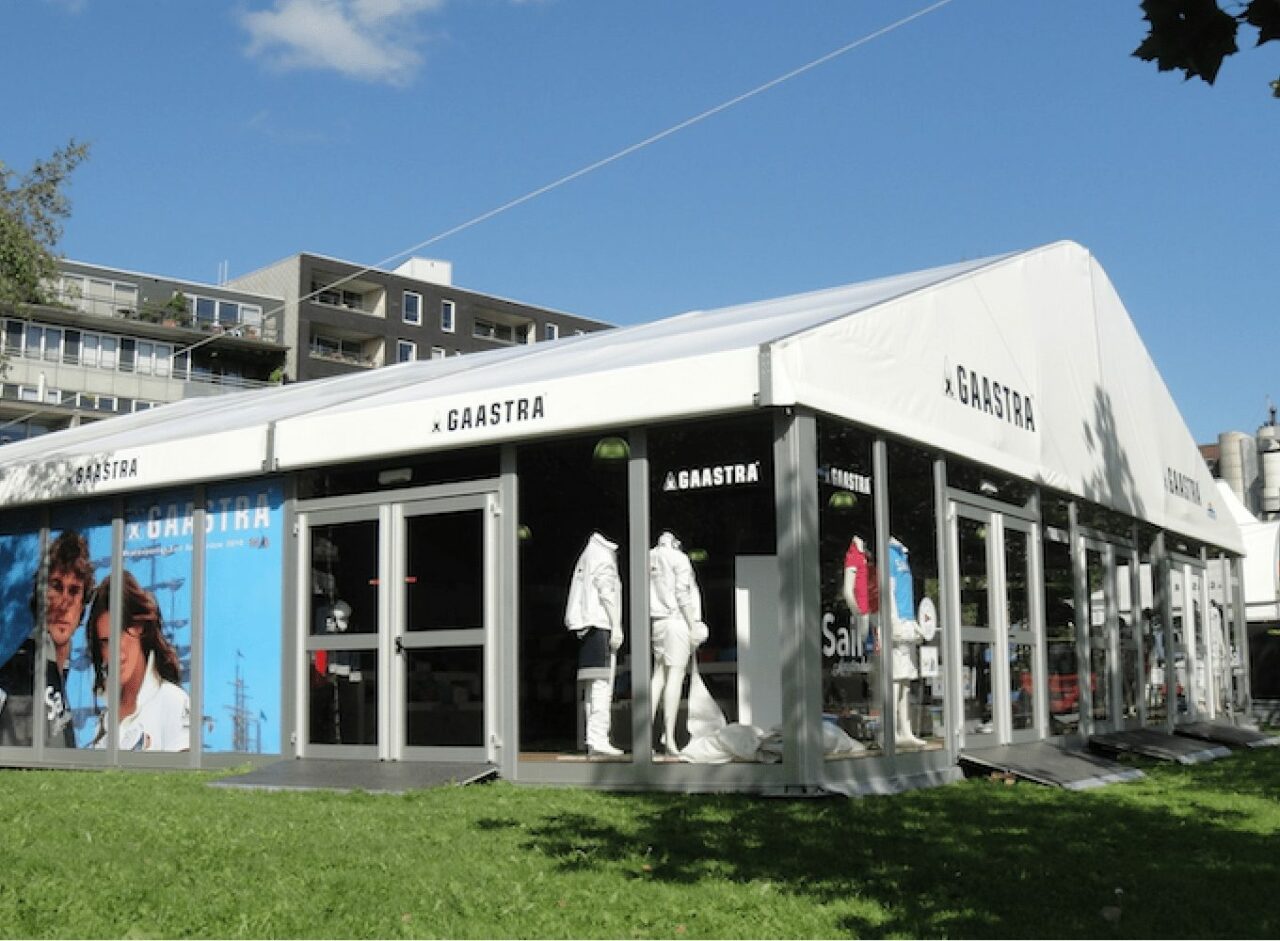 Temporärer Verkauf in Zelten und Zelthallen von Intertent Zeltverleih (www.intertent.de) - Modegeschäft