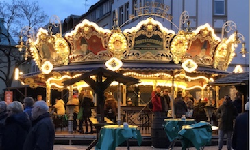 Nostalgiebar auf dem Weihnachtsmarkt - Zelte, Pagoden, Buden und Zelthallen für Märkte und Weihnachtsveranstaltungen von Intersettle Zeltverleih aus NRW