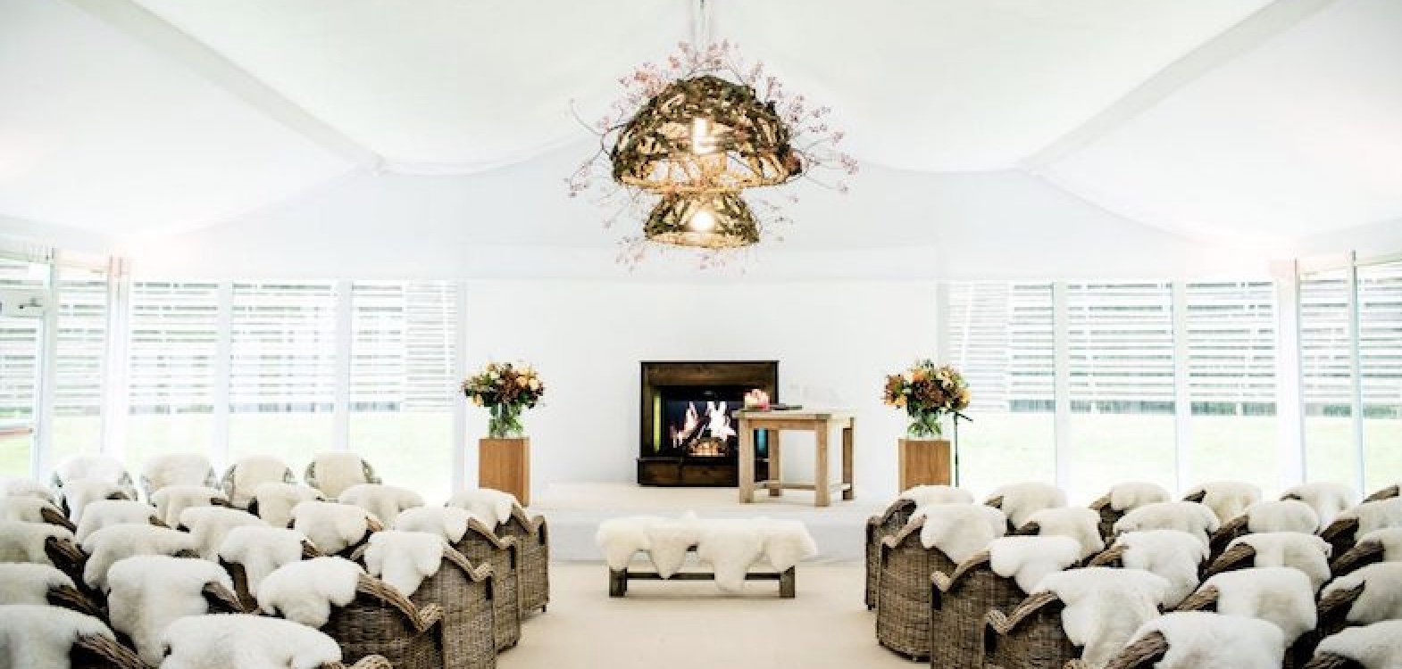 Private Feiern wie Hochzeit, Geburtstag oder Jubiläum zu Hause feiern - Zelte, Pagoden und Zelthallen von Intersettle Zeltverleih