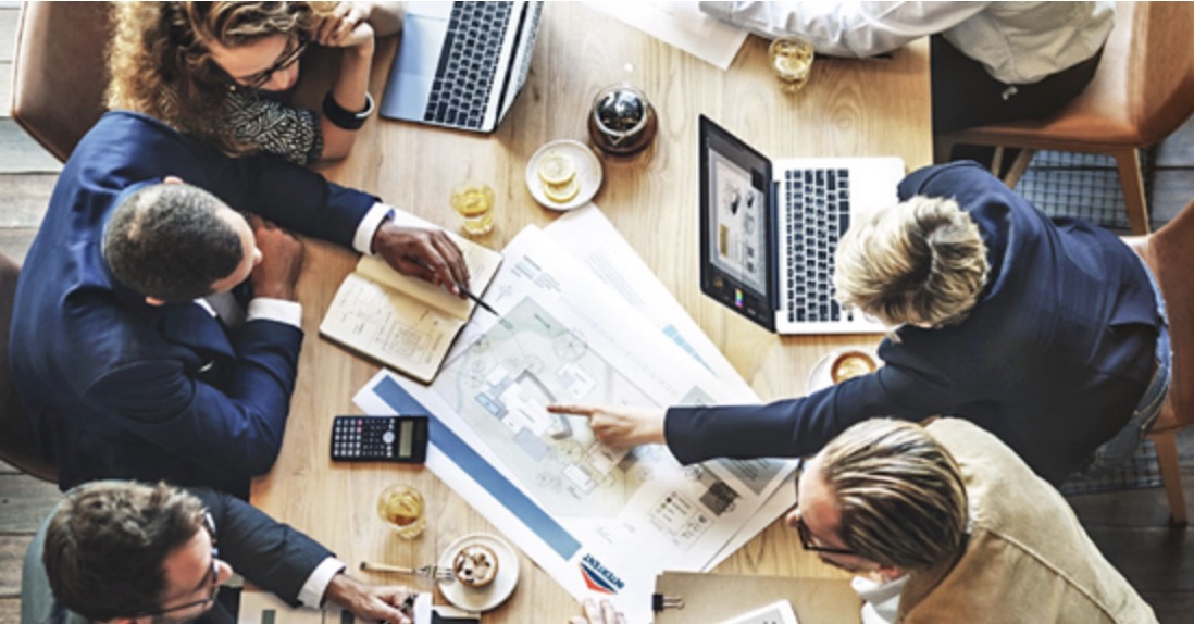 Stellenausschreibung Sales Manager - Intersettle GmbH in Recklinghausen - Kundengespräch