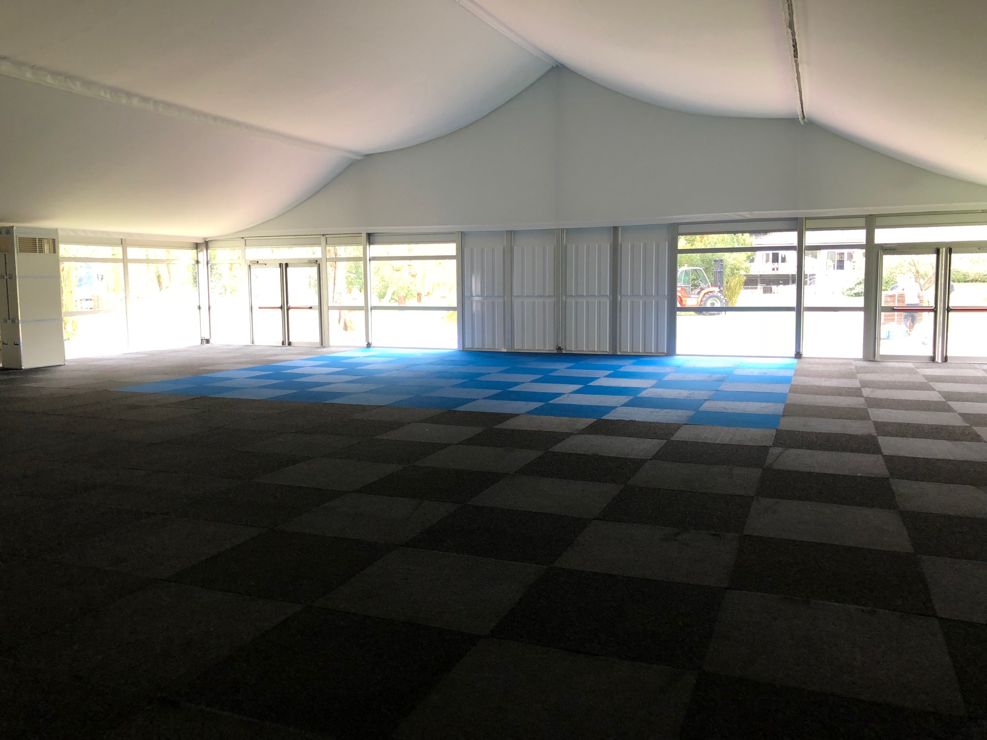 Hauptversammlungen in exklusiven Zelten und Hallen von Intersettle Zeltverleih – Zelt,vermietung für Firmenevents und Veranstaltung