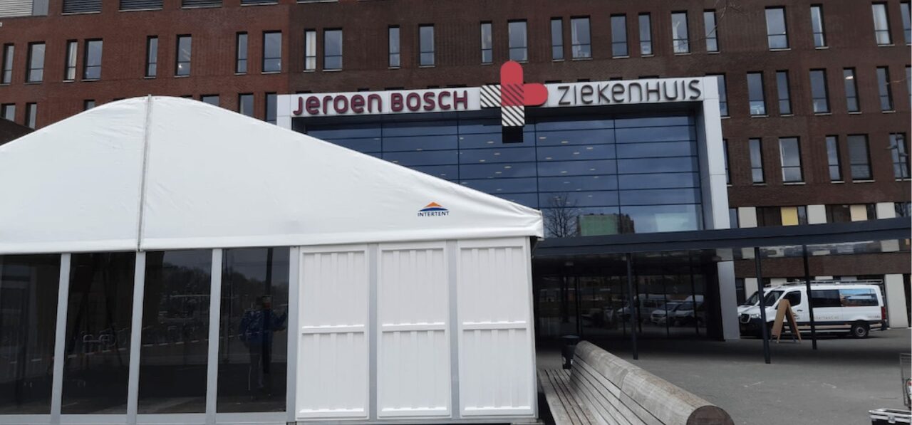 Notfallzelte-Quarantänezelte-Triage-Zelte-Sanitätszelte-für-Krisen-und-Katastrophen-von-intersettle-Zeltverleih-www.intersettle.de-JBZ-Krankenhaus-7