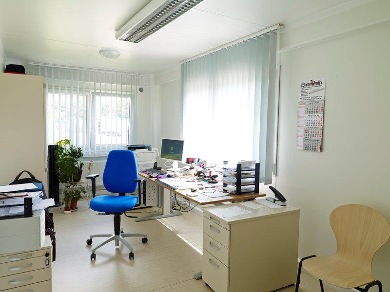 Büros und Verwaltungen in tempoären Raumlösungen von Intersettle Zeltverleih