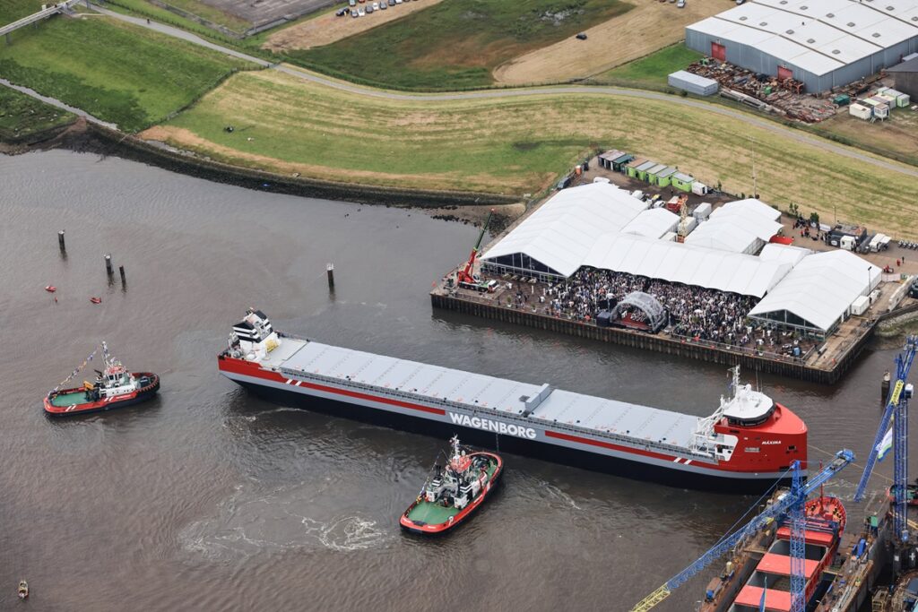 Eventzelte und Hallen von Zeltverleih Intersettle für Royal-Wagenborg Event auf der DelfSail-2024-2-1024x683