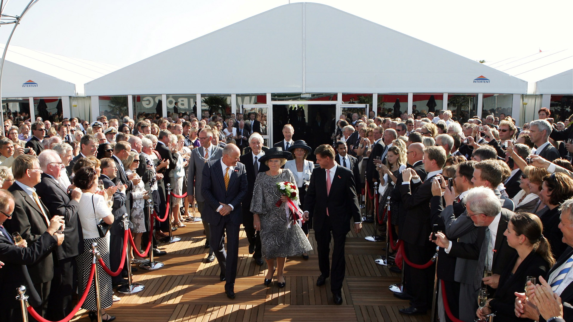 Intersettle Zelthallen für Sportveranstaltung, Empfänge, Hospitality, VIPs und Prominente - Öffentliches Sportevent - Sail AMsterdam - 57