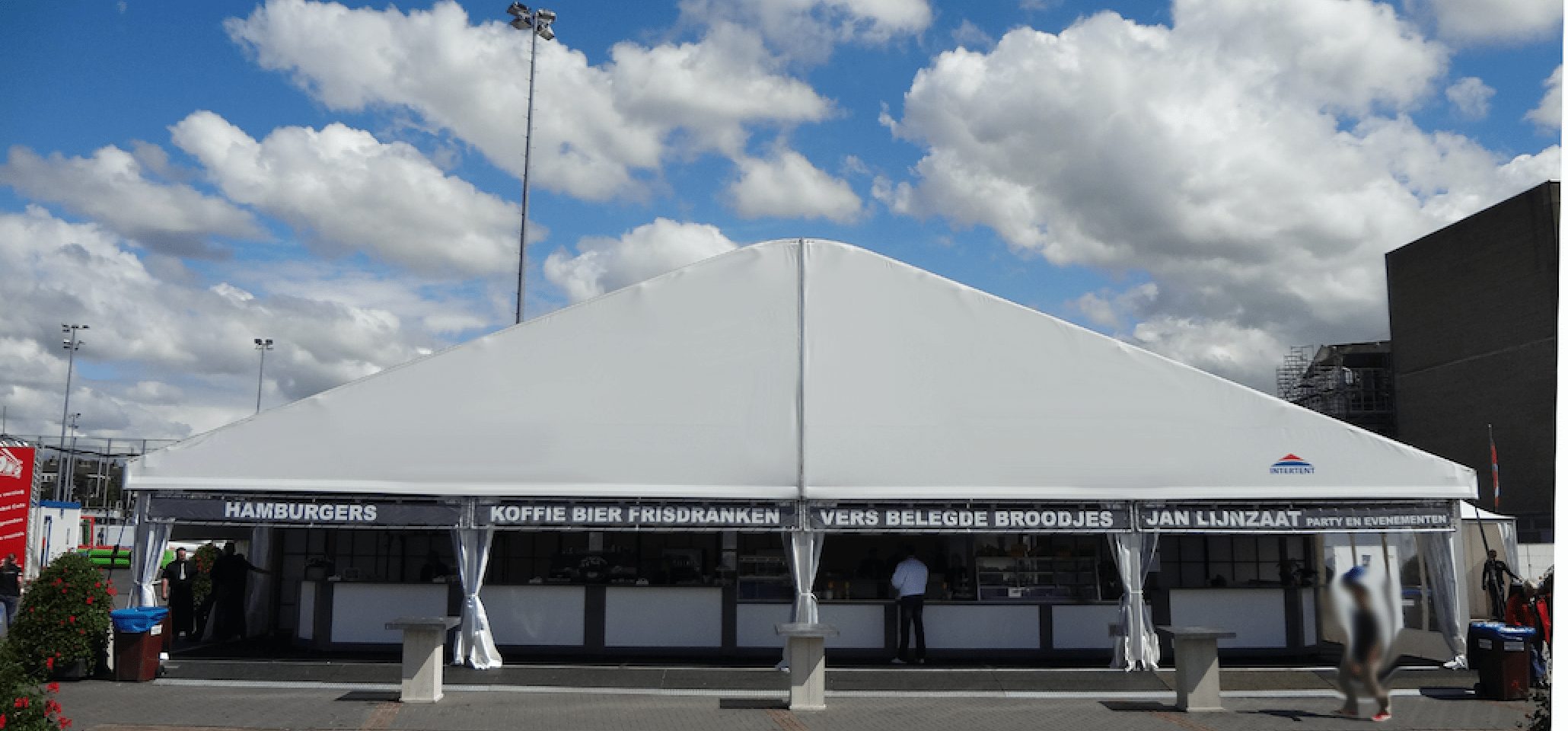 Gastronomiezelte für Events Gastromeilen Food-Courts Stadtfeste Restaurants Gaststätten Catering